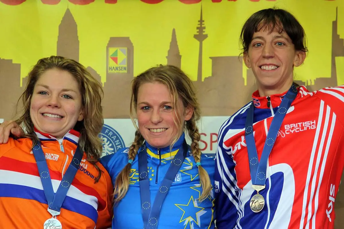 Van Paassen (l), Van Den Brand and Wyman on the podium. © Bart Hazen