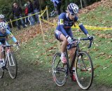 Pauline Ferrand fights to gap Sanne Cant. © Bart Hazen