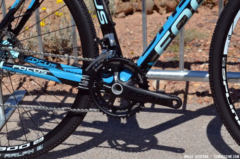 SRAM Rival groupset and S700 hydraulic discs on the Focus CX 3.0 Mares at Interbike 2013. © Cyclocross Magazine