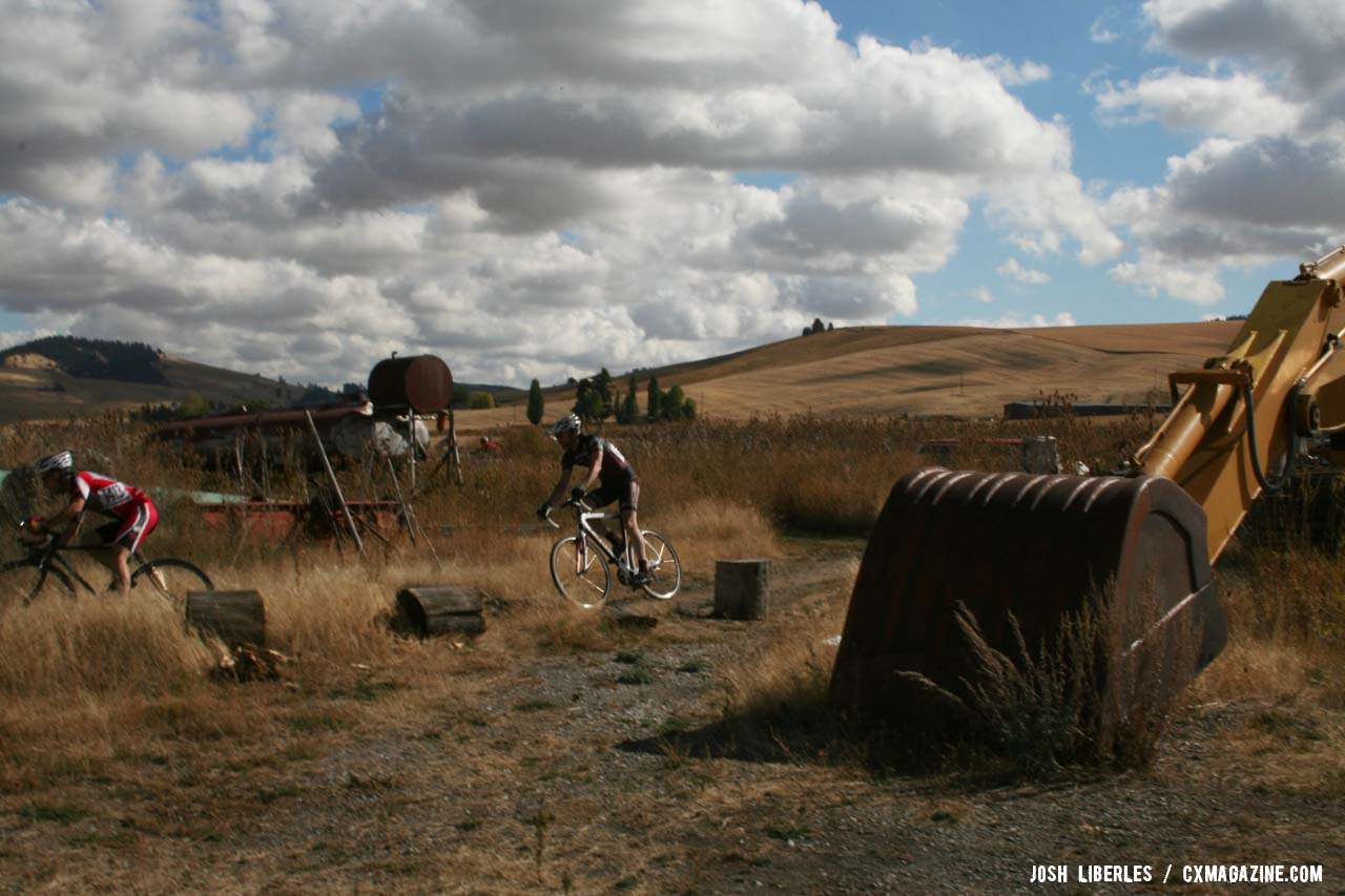 Threading through the junkyard. ©Cyclocross Magazine