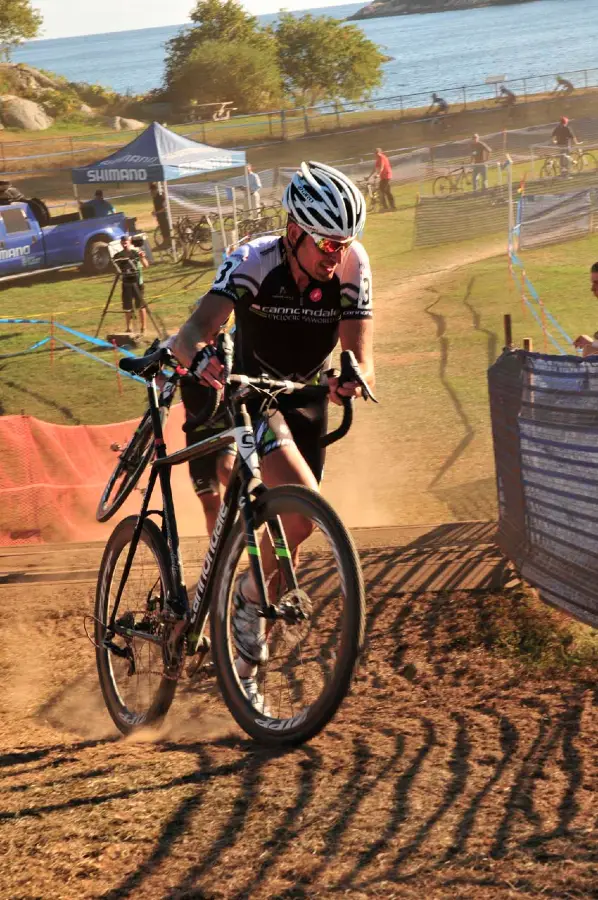 Ryan Trebon (Cannondale p/b Cyclocrossworld.com) leading teammate Tim Johnson up the second run up in the final laps. Â© Kevin White