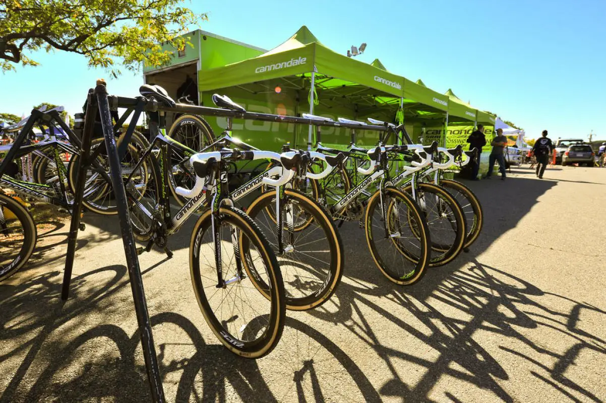 Cannondale steeds ready for battle © Sasha Eysymontt