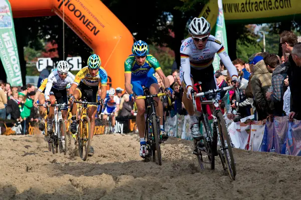 Philipp Walsleben, sven nys