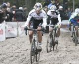 Sven Nys taking control of the pace through the sand. Â©Â Bart Hazen / Cyclocross Magazine