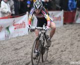 Sanne Cant working her way therough the sand. Â© Bart Hazen / Cyclocross Magazine