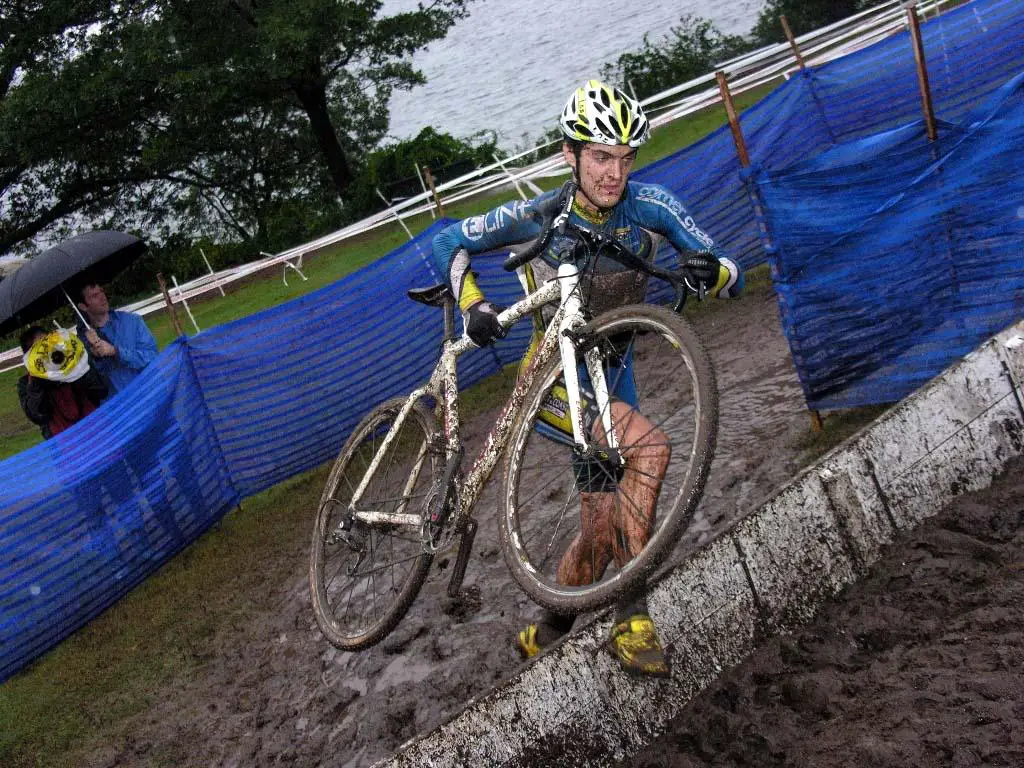 Collin Huston jumps the barriers in the men\'s cat 3 race. ? Paul Weiss