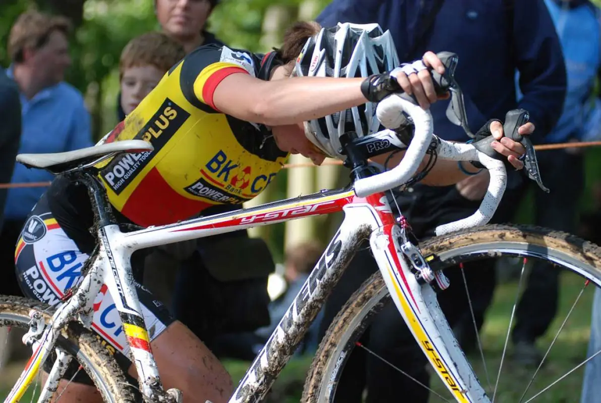 Sanne Cant is proving she can hang with the best. © Bart Hazen