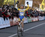 Kevin Pauwels crosses for the win in Hasselt. © Bart Hazen