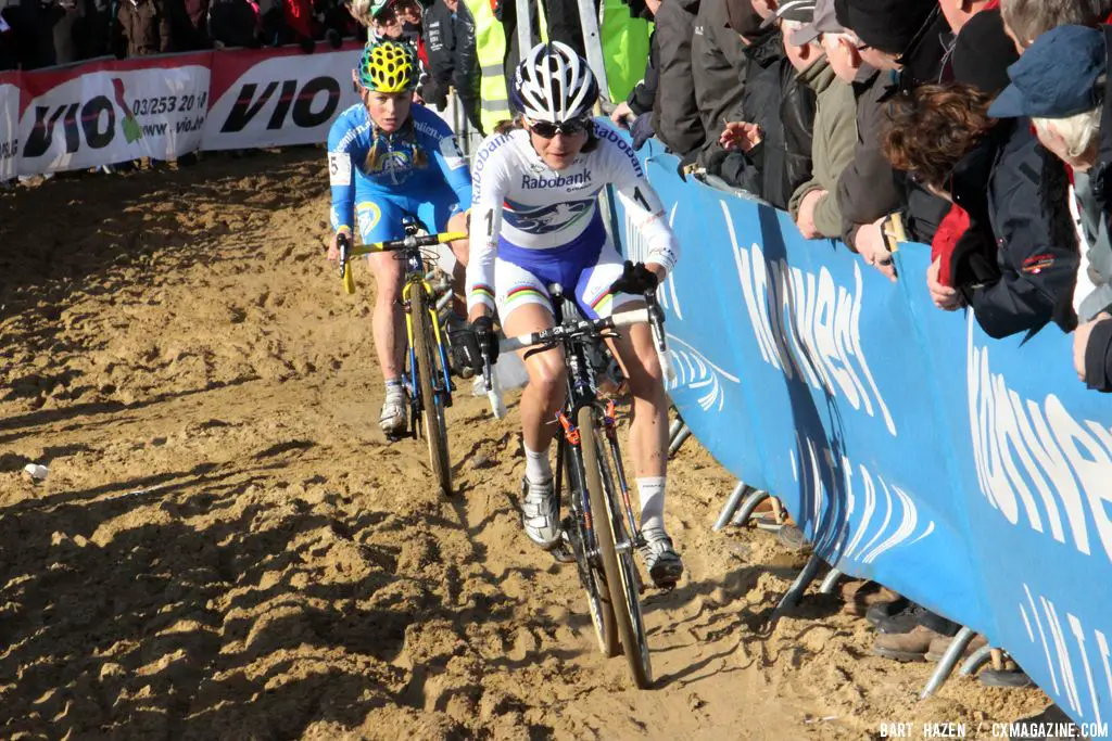 Marianne Vos attacks Van den Brand in the final GVA Trofee race in Oostmalle. © Bart Hazen