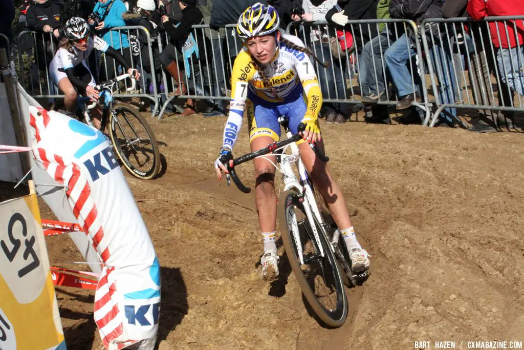 Sophie de Boer in the final GVA Trofee race in Oostmalle. © Bart Hazen