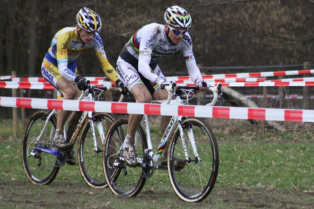 Zdenek Stybar forces the pace reducing the break to just three - Pauwels, Walsleben and himself. © Bart Hazen