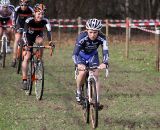 Daphny van den Brand leads the chase group behind Helen Wyman. © Bart Hazen