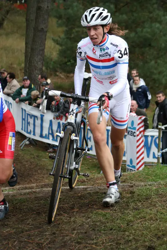 Helen Wyman climbs the stairs at the Kalmthout World Cup