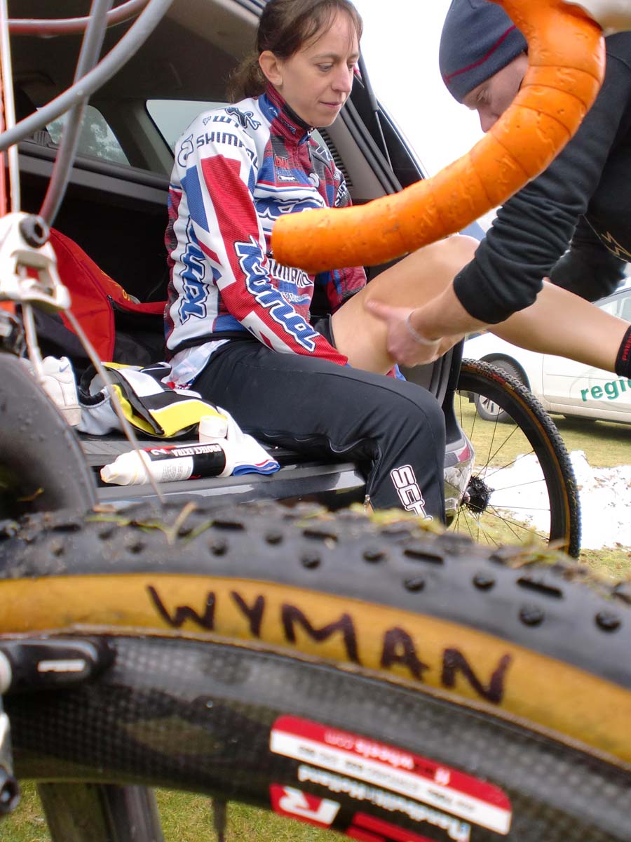 Wyman gets a leg rub before the race in Lille. Photo Courtesy Helen Wyman