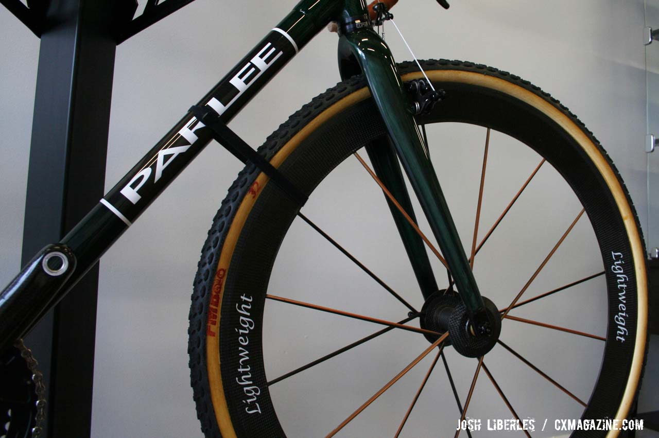 The $3,000 Lightweight tubulars don\'t hurt the overall look of this custom Parlee build ©Josh Liberles