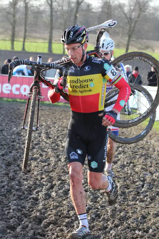 Sven Nys (Landbouwkrediet) finished 6th and slid into second on the World Cup standings. © Thomas van Bracht