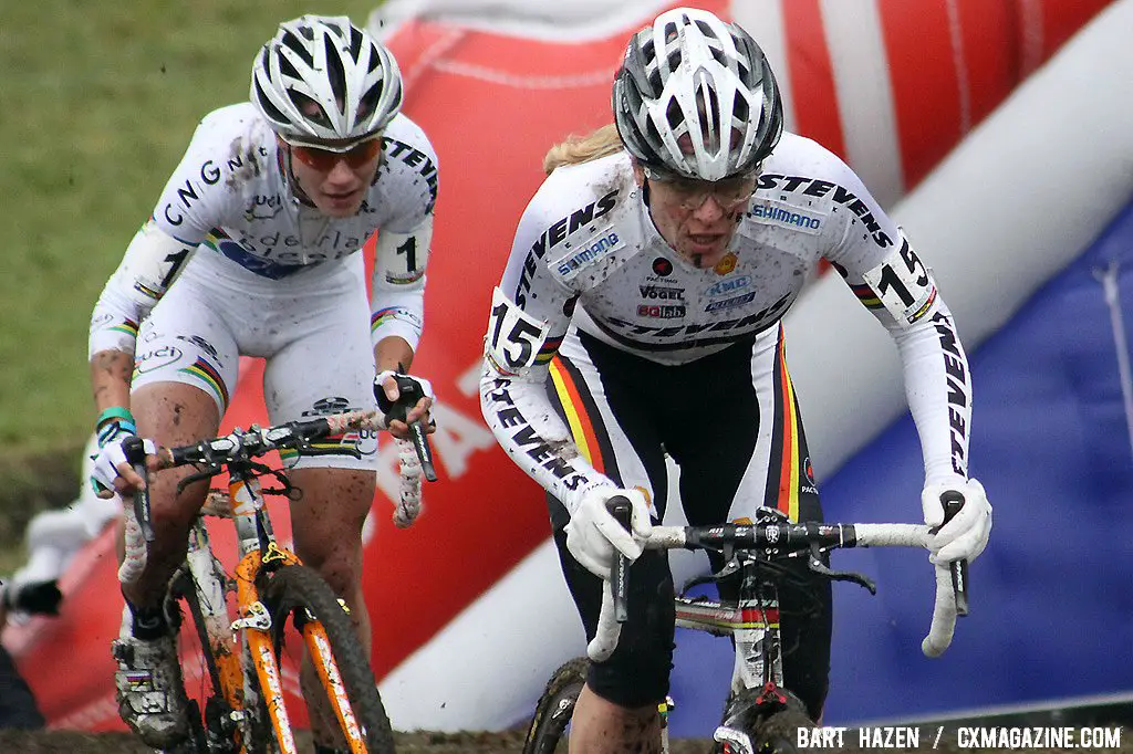 Hanka Kupfernagel leads Marianne Vos