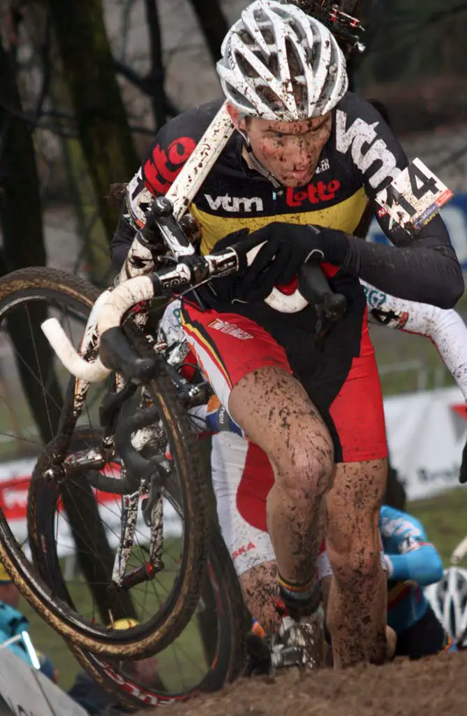 Jim Aernouts crests the runup in Hoogerheide. ? Bart Hazen