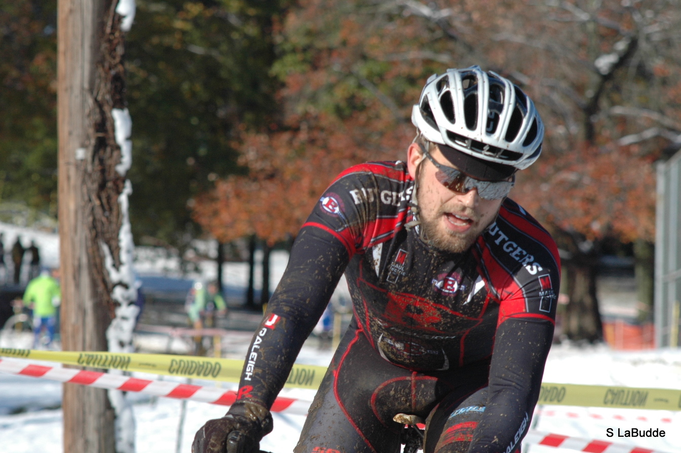 Rutgers rider in a hairpin at HPCX 2011 © Chris LaBudde   