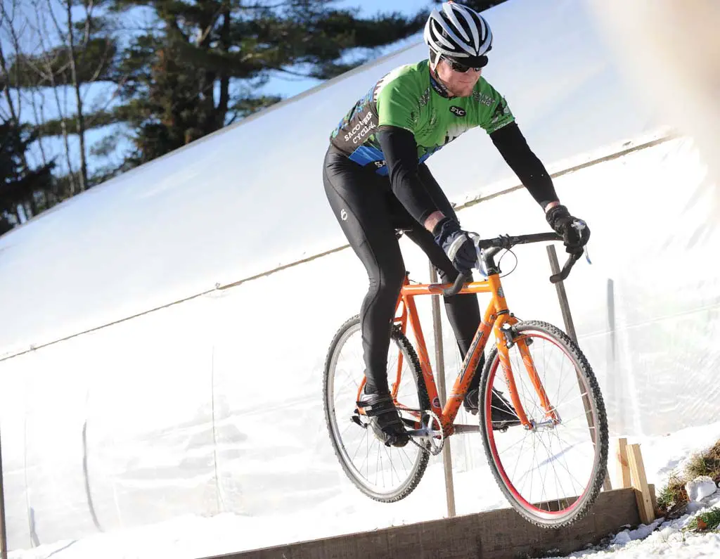 Barrier hopping. ? Natalia McKittrick | Pedal Power Photography | 2009