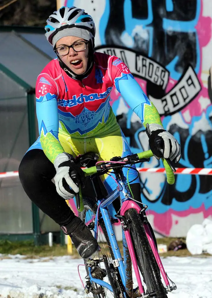 Other riders just couldn't wait for the next donut hand-up. ? Natalia McKittrick | Pedal Power Photography | 2009