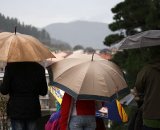 Fans await the start of a sloppy World Cup © Cyclocross Magazine