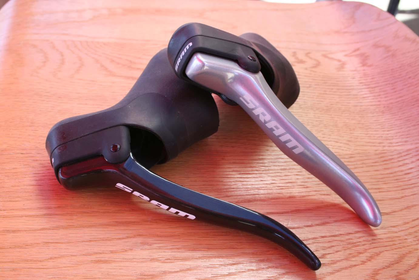 Single ring riders and singlespeeders\' requests have been heeded. Carbon and aluminum levers are finally available.