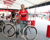 Caroline Mani posing with her carbon Felt 1x cyclocross bike, full equipped with SRAM and Zipp componentry. © Cyclocross Magazine