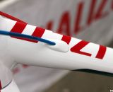 Todd Wells' 2012 Specialized Crux Expert is essentially the same frame as last season but with complete, finished internal cable routing. © Cyclocross Magazine