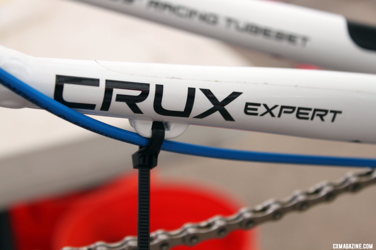 Todd Wells\' 2012 Specialized Crux Expert utilizes simple zip ties to secure the continuous cable housing. © Cyclocross Magazine