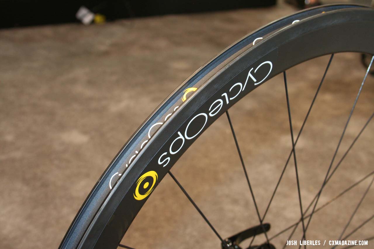 Carbon clinchers or tubulars, the price and weights are the same. ©Cyclocross Magazine