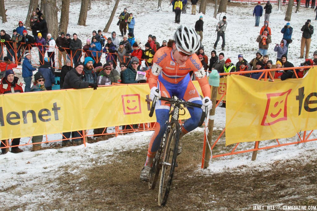 Vos got the lead and never looked back at the Elite World Championships of Cyclocross. © Janet Hill