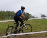 Jovid Kimple Climbs at Cap City Cross © Ryan Stubenrauch