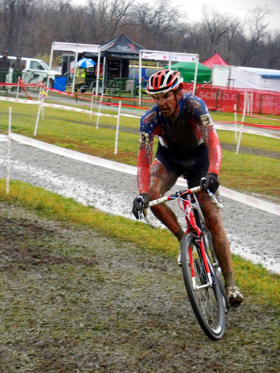 Todd Wells rides to his first CX win of the season. ©Nolan Wehr .