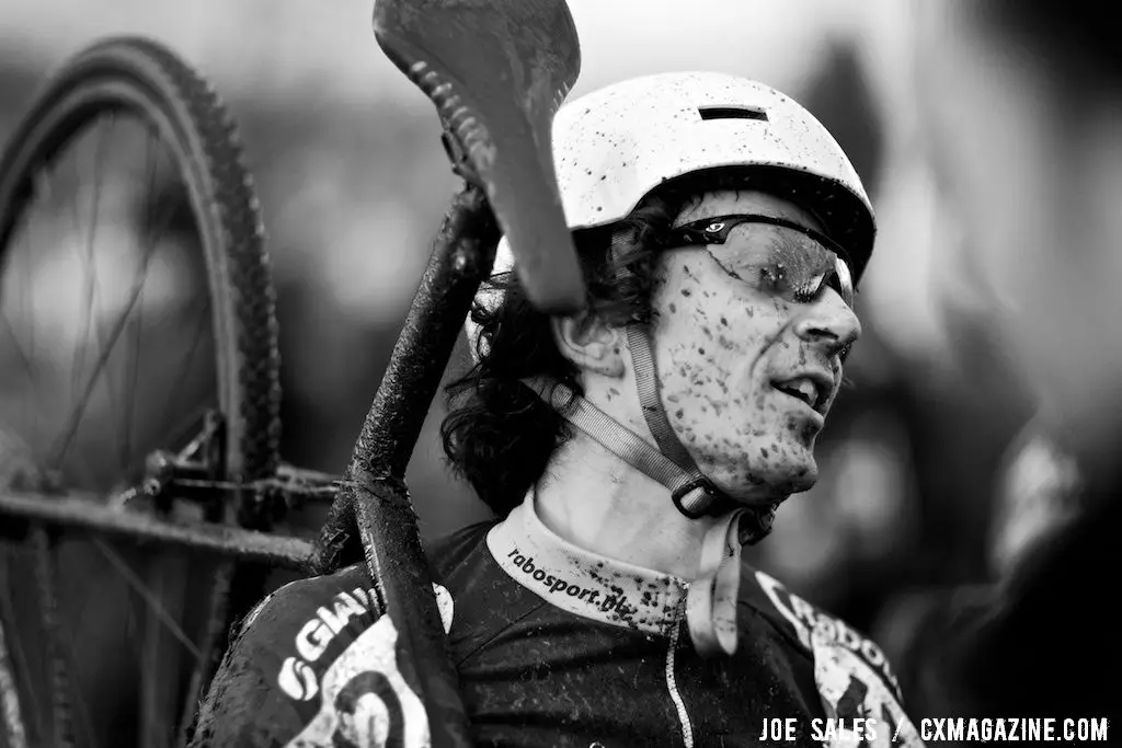 Adam Craig is relieved his bike performed without a hitch in the singlespeed race. © Joe Sales