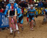 Stybar chooses to ride as the others run up the sand dunes © Jonas Bruffaerts
