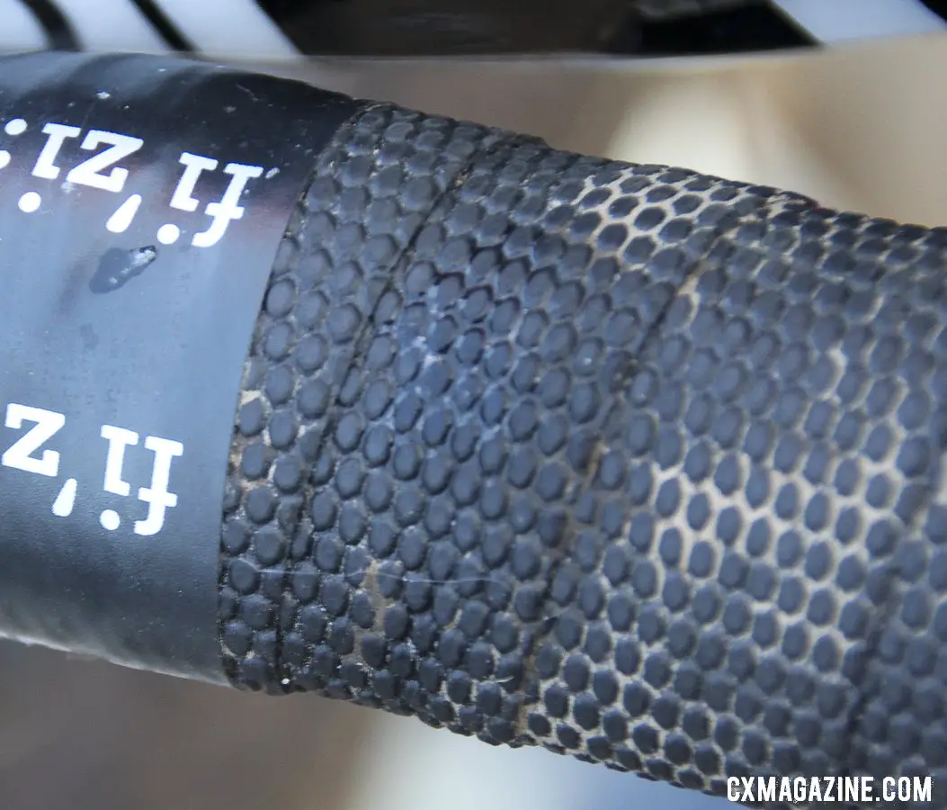 Don\'t be confused by the fizik finishing tape - Page relies on no-name cheap, grippy bar tape supplied by his Belgian mechanic Frankie. © Cyclocross Magazine