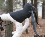 SRAM Carbon 900 singlespeed brake levers.