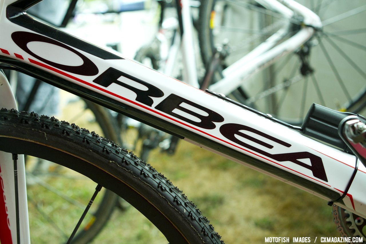 Katerina Nash\'s Orbea Terra cyclocross bike features massive, oversized shaped carbon tubes. © Motofish Images