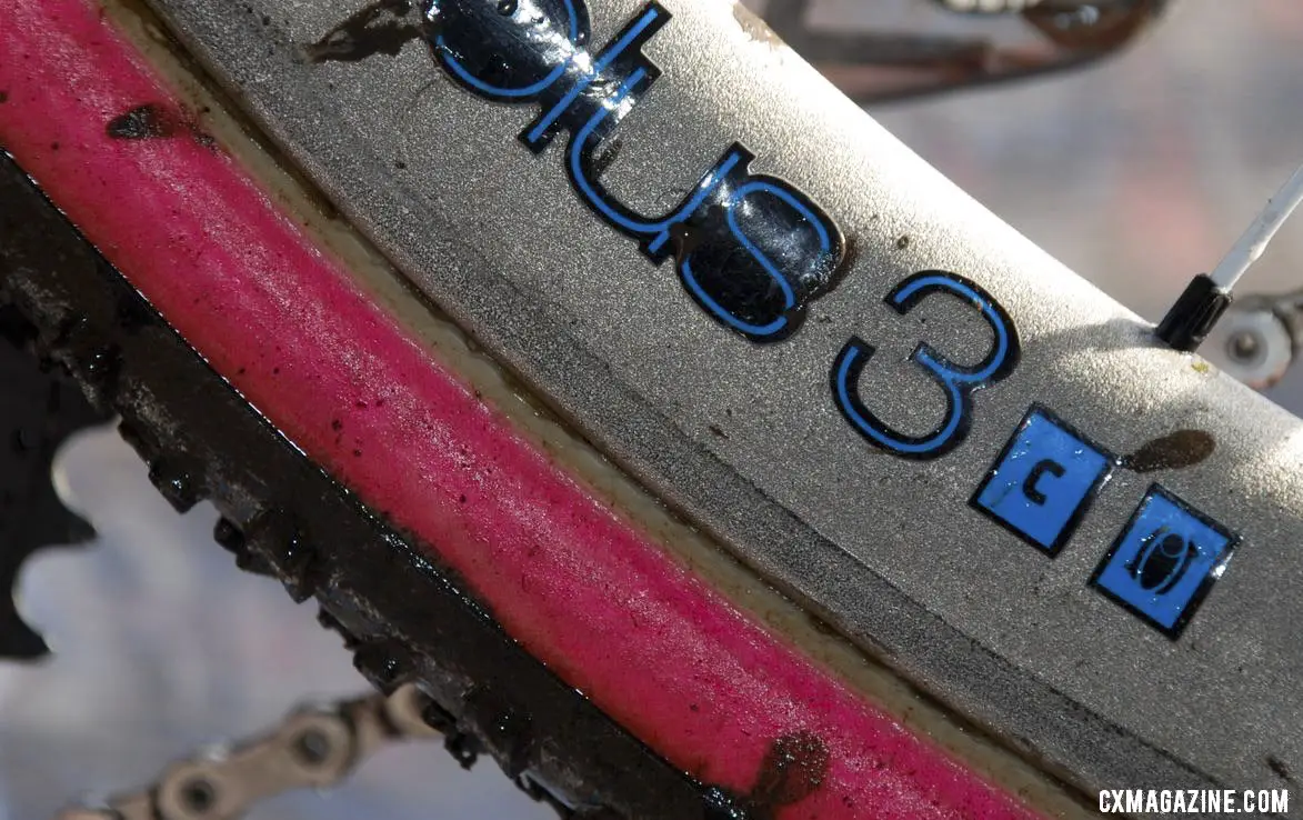 A closeup view of the coating on Bontrager\'s Aeolus 3\'s that KFC rode to victory with pink latex FMB tires. © Cyclocross Magazine