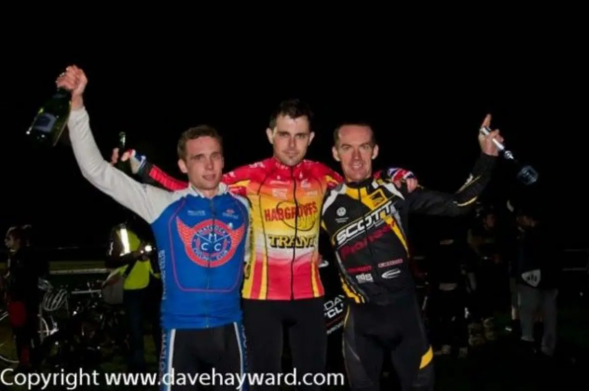 Mens Elite Podium: Chris Metcalfe, Jody, Nick Craig © Dave Hayward