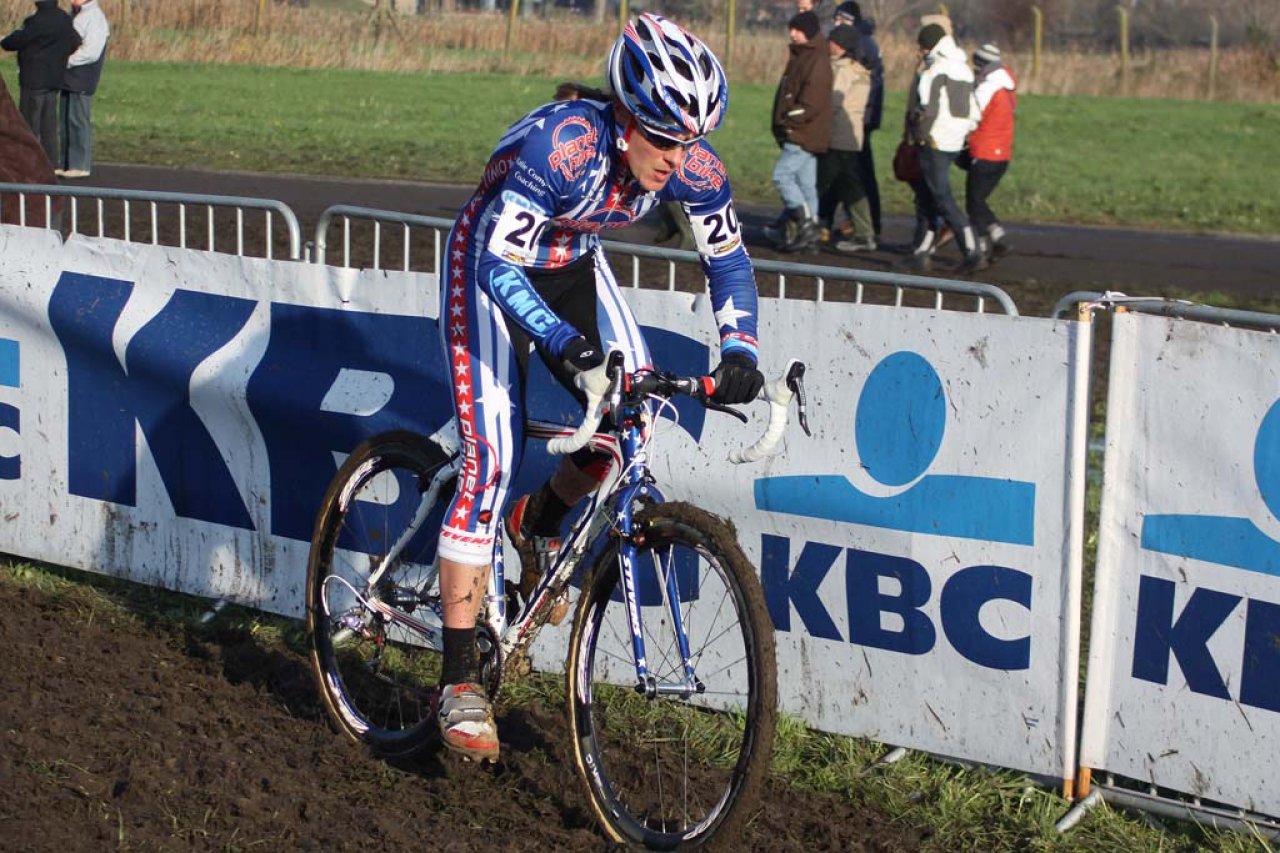 Katie Compton stomped to another World Cup victory in Koksijde. © Bart Hazen 