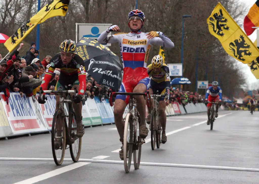 Koksijde Elite Men World Cup 11/28/2009 ?Bart Hazen