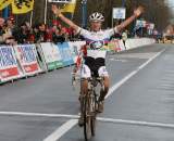 Vos takes another sprint victory. Koksijde Elite Women World Cup 11/28/2009 ?Bart Hazen