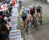 The lead group heading up the climb. © Bart Hazen