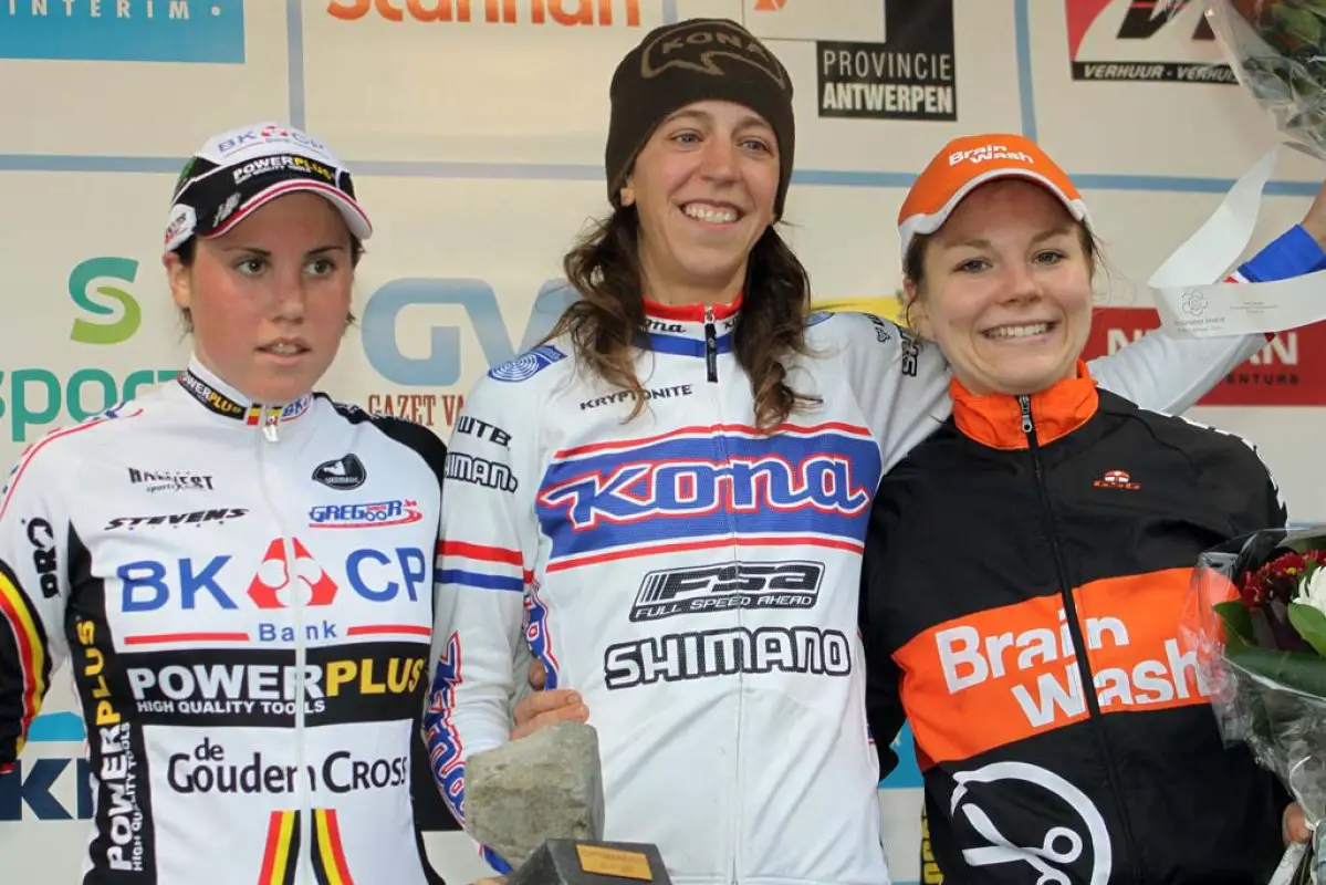 Cant (l), Wyman and Van Paassen on the podium. © Bart Hazen