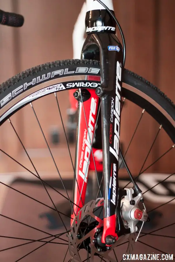 The LaPierre Cross Carbon has a fork that can accommodate disc and canti brakes. © Cyclocross Magazine