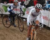 Vos leads through the sandy corners © Dan Seaton