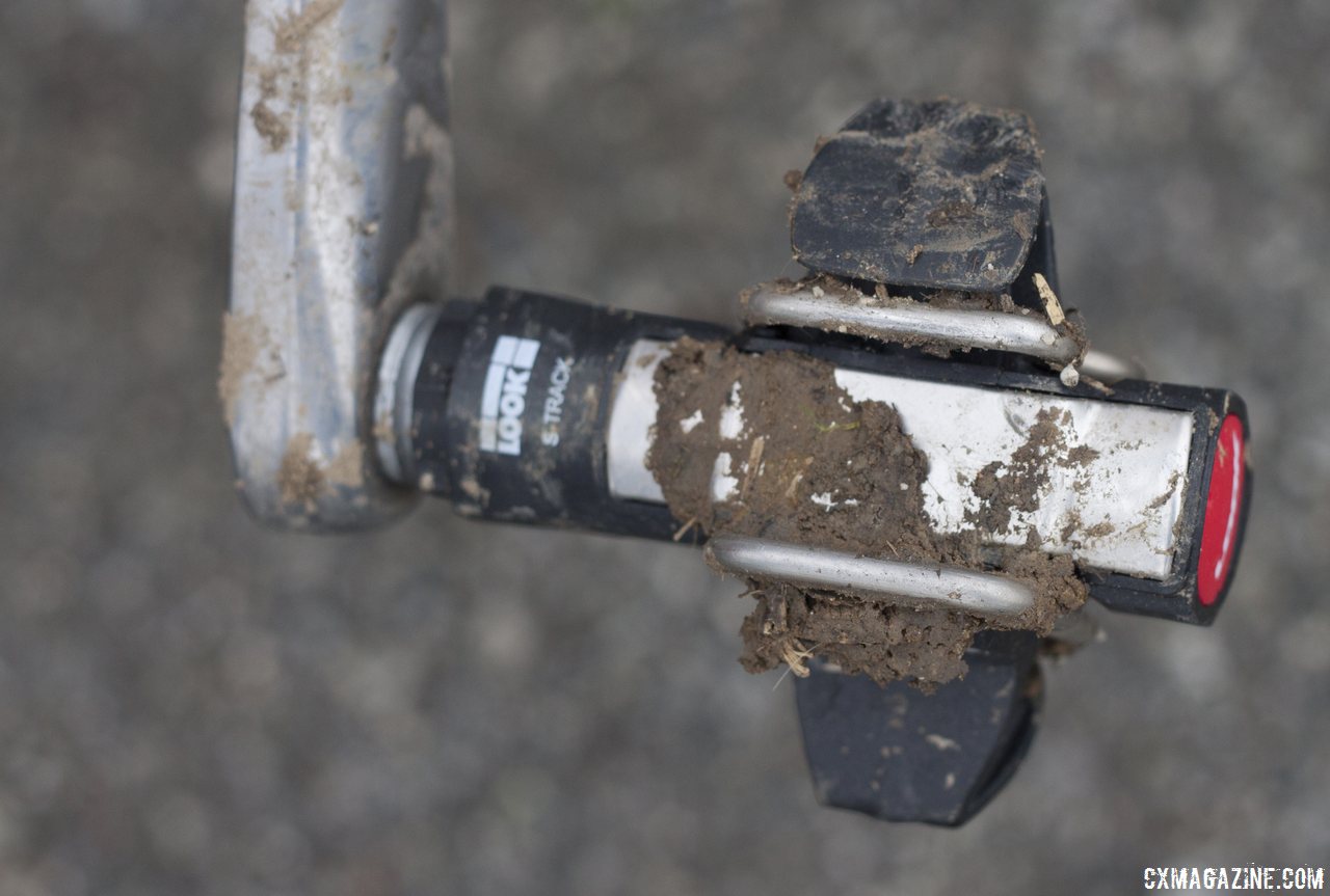 Mud hung around but didn\'t interfere, surprisingly. Look S-Track mtb / cyclocross pedal reviewed. © Cyclocross Magazine