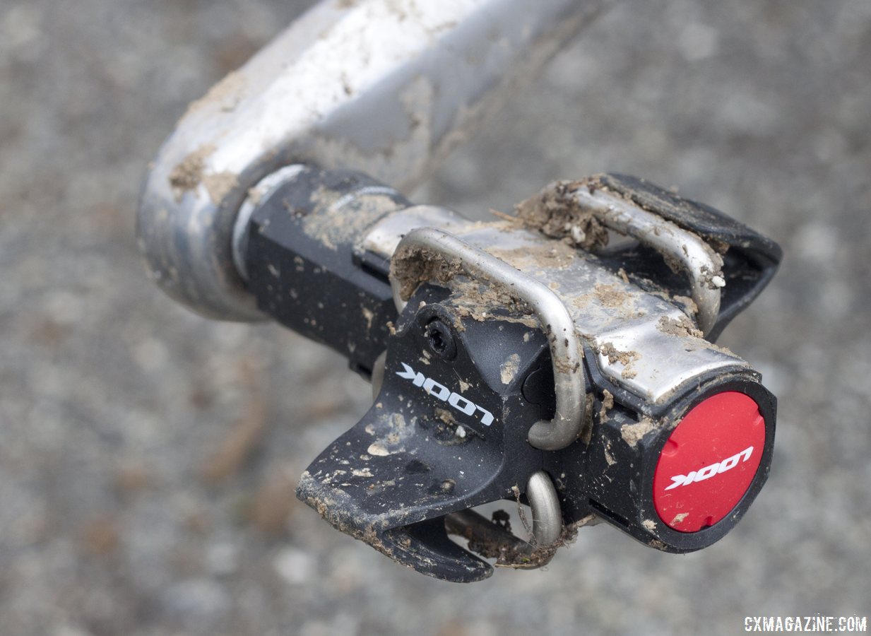 Mud falls out quickly. Look S-Track mtb / cyclocross pedal reviewed. © Cyclocross Magazine